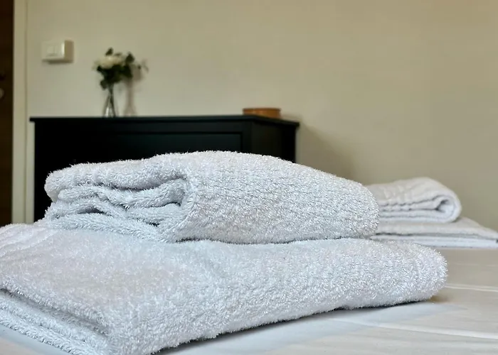 Elysian: All'ultimo Piano A *